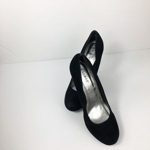 Bamboo Solid Black Velvet Hidden Platform Pump